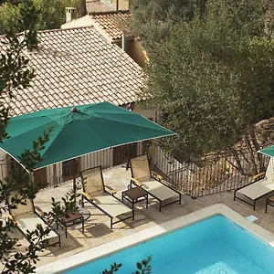 Du Cigalou Hotel